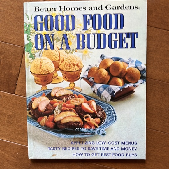 Vintage 1972 Collection of Better Homes and Gardens Cookbooks - Picture 7 of 7